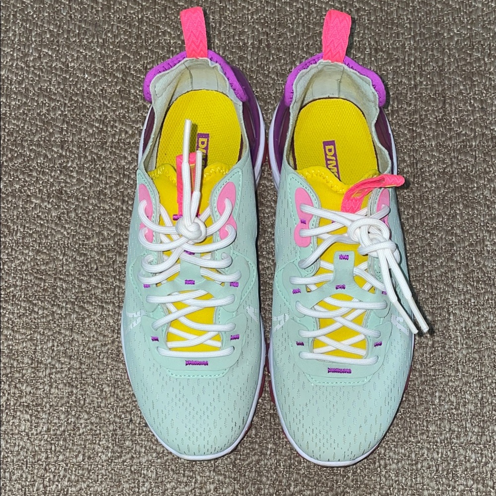 Nike Women's Mint and Pink Sneakers